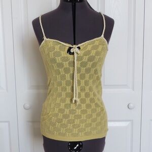 🔴CLEARANCE🔴 Size XS Yellow and White Knit Top